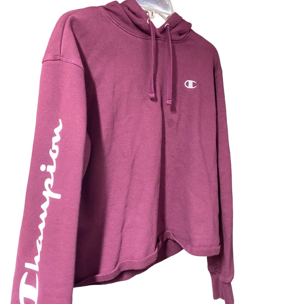 -𝅺champion women hooded burgundy cropped sweater medium frayed